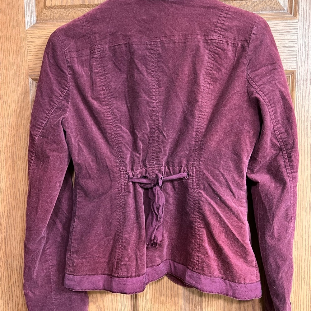 Free People Chic 3 Button Silk Lined Burgundy Sueded Blazer - Picture 2 of 8
